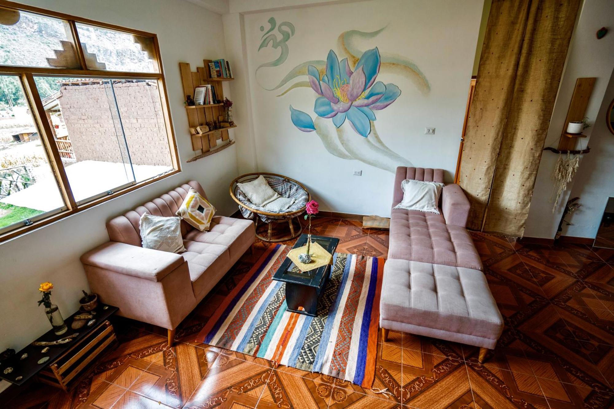 Blue Lotus Retreat Center Bed and Breakfast Písac Exterior foto