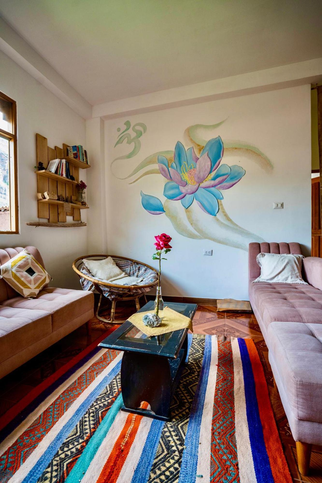 Blue Lotus Retreat Center Bed and Breakfast Písac Exterior foto